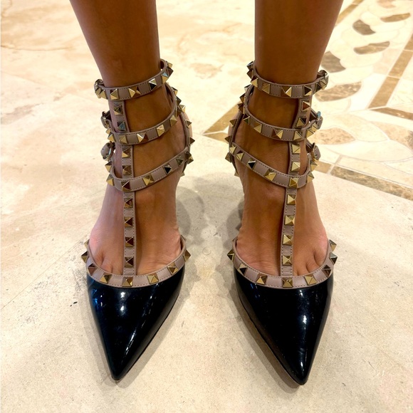 Authentic leather two color, Valentino stud low heel - Picture 1 of 10